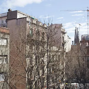 Go-Bcn Residence Sagrada Familia Apartment